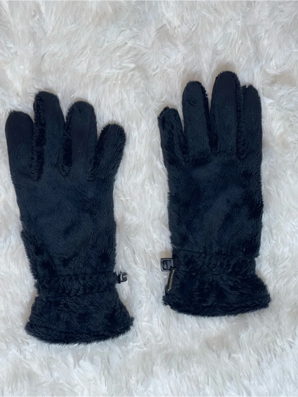 Weatherproof Women’s Black Faux Fur Gloves Size L excellent condition